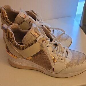 MICHAEL Michael Kors Gold and Cream Sneakers